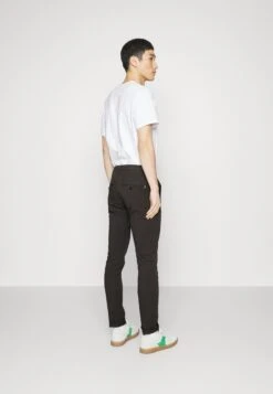 Dondup Gaubert - Chino - Piombo -Algemene Winkel Voor Herenmode 02c83e39d6ba4fb39887538edc0b89e3