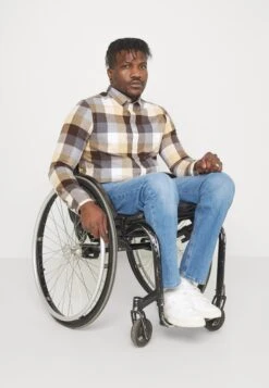 Pier One Straight Leg Jeans - Blue Denim -Algemene Winkel Voor Herenmode 088fbcb5ff75405c98fd02c3d14839c5