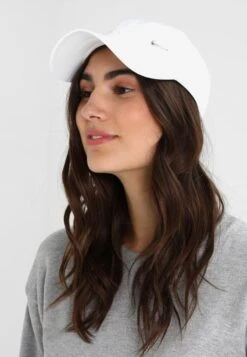 Nike Sportswear Unisex - Pet - White -Algemene Winkel Voor Herenmode 168d477298984bb280e160351dd456e1