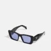 Prada Zonnebril - Violet -Algemene Winkel Voor Herenmode 1777b5e2561c463c8100d9db65ea5df2