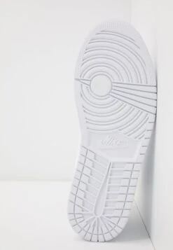 Air Jordan 1 Mid - Sneakers Hoog - White -Algemene Winkel Voor Herenmode 19612847b6af472198610fb49d37ea66