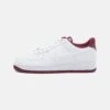 Nike Sportswear Air Force - Sneakers Laag - White/Dark Beetroot 1 Nike Sportswear Air Force - Sneakers Laag - White/Dark Beetroot -Algemene Winkel Voor Herenmode 2af3c8fb593b427ba7ddcd2902772229