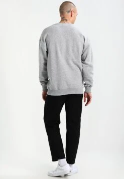 URBAN CLASSICS Crewneck - Sweater - Grey -Algemene Winkel Voor Herenmode 2e9b52c867b34df28913cd9cf694096a