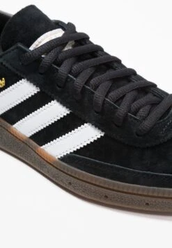 Adidas Originals Handball Spezial Unisex - Sneakers Laag - Cblack/Ftwwht/Gum5 13 Adidas Originals Handball Spezial Unisex - Sneakers Laag - Cblack/Ftwwht/Gum5 -Algemene Winkel Voor Herenmode 3b4013d0e1de4d10860985823376e71e
