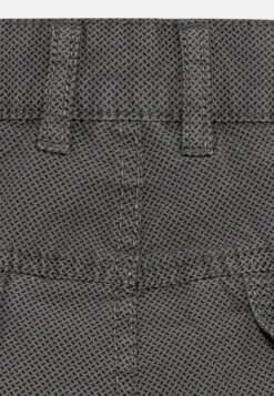 Camel Active Shorts - Shadow Grey Minimal -Algemene Winkel Voor Herenmode 4504dab9395a44e096d77228e0b8936d