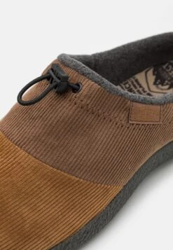 Keen Howser Slide - Instappers - Bison /Toasted Coconut -Algemene Winkel Voor Herenmode 55e37456c54f44938a48e01588ecc6a4