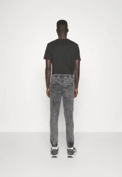 BRAVE SOUL Diego - Broek - Grey -Algemene Winkel Voor Herenmode 5a2bc204e97949a38a32596cad1fd052