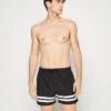 BRAVE SOUL Rios - Zwemshorts - Black / White Stripe -Algemene Winkel Voor Herenmode 5b9097ea4b53441cb7872ea6f3a8f7bc