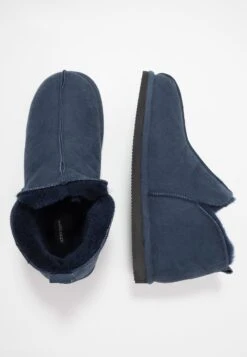 Shepherd Anton - Pantoffels - Dark Navy 9 Shepherd Anton - Pantoffels - Dark Navy -Algemene Winkel Voor Herenmode 5bd0059d112e4206aa3bdcac16c8f4eb