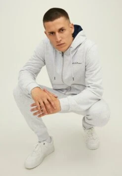 Jack & Jones Gorden Berg Lange - Trainingsbroek - Light Grey Melange -Algemene Winkel Voor Herenmode 5bdf81c2669b4a3e9d40aa871f514987