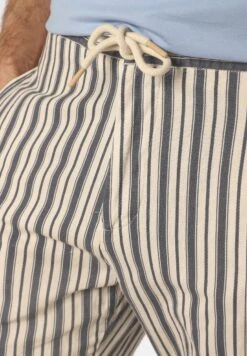 Philip - Trainingsbroek - Beige Marine -Algemene Winkel Voor Herenmode 5f779b05ad9c4772a0143e45f5c49a66