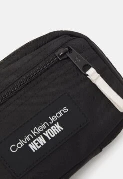 Calvin Klein Jeans Sport Esentials Phone Unisex - Telefoonhoesje - Black -Algemene Winkel Voor Herenmode 661bf912222d414d80d836df6ff3afbb