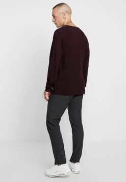 Jack & Jones JjehillCrew Neck Noos - Trui - Port Royale/Black -Algemene Winkel Voor Herenmode 6ad959faee5b41669bdcc7479873a7c5