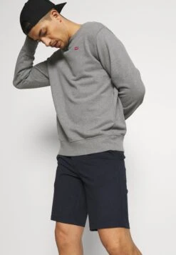 Only & Sons Onsmark - Shorts - Dress Blues -Algemene Winkel Voor Herenmode 6d163ee2a21d40f9bb088d804847b5d1