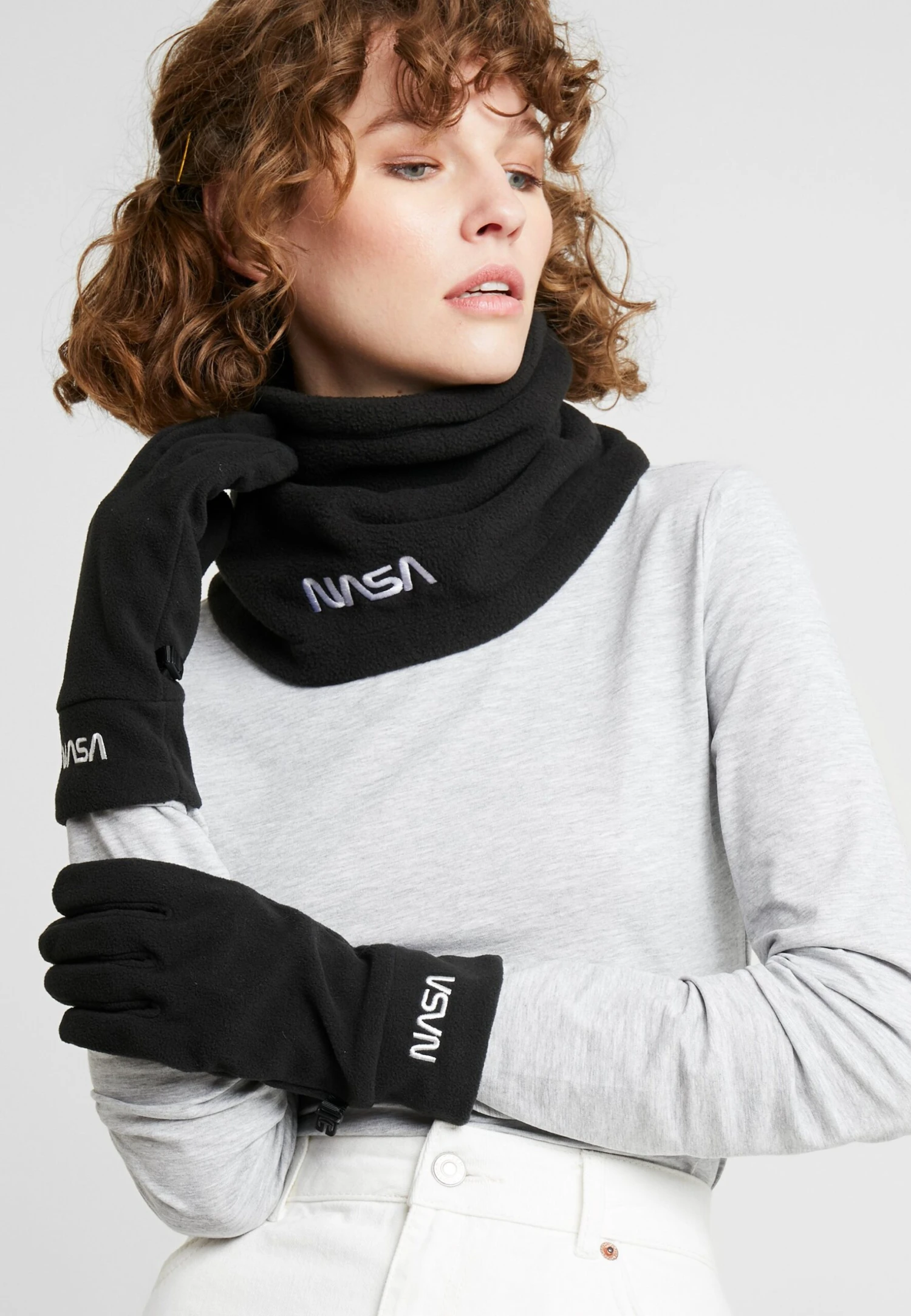 Mister Tee Nasa 2 Pack - Halsdoek - Black 4 Mister Tee Nasa 2 Pack - Halsdoek - Black - Afbeelding 2