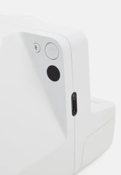 Polaroid Now Gen Unisex - Camera - White -Algemene Winkel Voor Herenmode 7672bbad11ab4de6835d20561ea7fad3