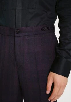 Lindbergh Checked Tuxedo Suit Set - Kostuum - Burgundy -Algemene Winkel Voor Herenmode 78058ddf94164e16bafb7a81ac767166