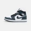 Air Jordan 1 Mid - Sneakers Hoog - Armory Navy/White/Black -Algemene Winkel Voor Herenmode 86daded655134c0ba55d7cdcc2535bf2