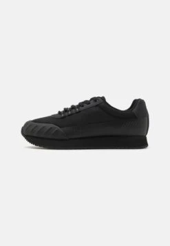 Calvin Klein Jeans Retro Runner Laceup- Sneakers Laag - Triple Black