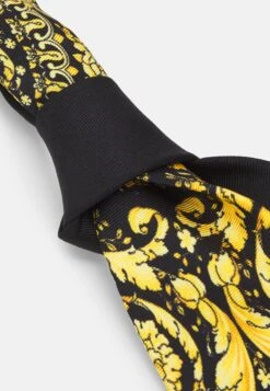 Versace Shovel TwillBarocco- Stropdas - Black+Gold -Algemene Winkel Voor Herenmode a88f1a0e77a44a72bef41d4a6c6d1fcf