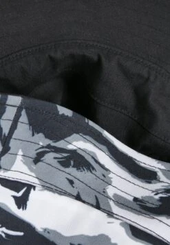 CAYLER & SONS Herren - Hoed - Snowcamo/Black -Algemene Winkel Voor Herenmode a9af286a453844439ef1f83a3221efbc