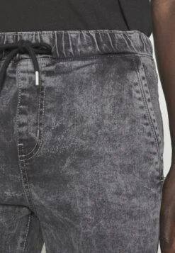 BRAVE SOUL Diego - Broek - Grey -Algemene Winkel Voor Herenmode a9fe923572e648779694914a044d2c29