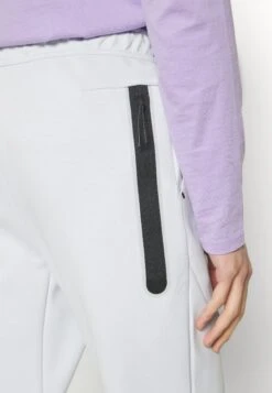 Nike Sportswear M Tch Flc S - Trainingsbroek - Pure Platinum -Algemene Winkel Voor Herenmode aba2f2fe5cd5430a8445d44b3e71c837