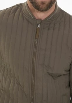 Weather Report Quilted Palle - Jas - Tarmac 15 Weather Report Quilted Palle - Jas - Tarmac -Algemene Winkel Voor Herenmode b24bb0abe4604a6395ca41bc5b73391e