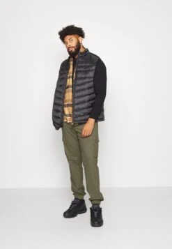 Pier One Cargobroek - Olive -Algemene Winkel Voor Herenmode bd58f247866746189fd1df9b4f9343c7