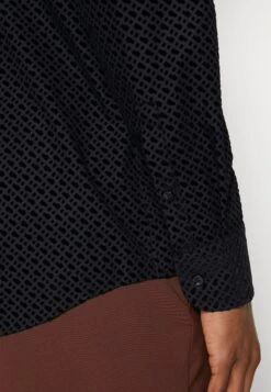 Boss Hank - Zakelijk Overhemd - Black -Algemene Winkel Voor Herenmode bdb8778fcf5e4bf5b0e45d362836fb46