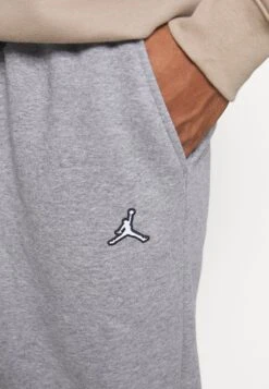 Jordan Pant - Trainingsbroek - Carbon Heather/Black/White -Algemene Winkel Voor Herenmode bf4e3343977246bd8fe86a32c408bc23