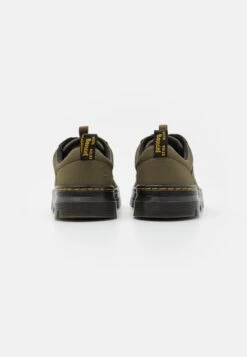 Dr. Martens Reeder Unisex - Sportieve Veterschoenen - Olive -Algemene Winkel Voor Herenmode c1ddc87c837240269bf449132e3b4f61