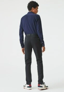 Lacoste Chino - Noir -Algemene Winkel Voor Herenmode c33a3ff13345427a8dbf867c7a444b81