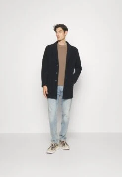 Colmar Originals Mens Jacket - Halflange Jas - Navy -Algemene Winkel Voor Herenmode c3e46477163a4a9baf4be033603ccd1e