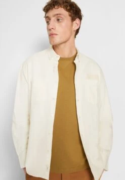 Foret Bear Shirt- Overhemd - Cloud -Algemene Winkel Voor Herenmode c7b7ea79783a44928a246f13fa52d9bb