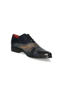 MELVIN & HAMILTON Toni 43 - Veterschoenen - Blau 15 MELVIN & HAMILTON Toni 43 - Veterschoenen - Blau -Algemene Winkel Voor Herenmode ec98cea9829445e2b94edbc2cce66cbb