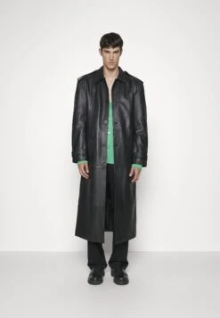 Long Coat Paneled - Mantel - Black 15 Long Coat Paneled - Mantel - Black -Algemene Winkel Voor Herenmode f62ee505a64c45b9a6691084beebdda6