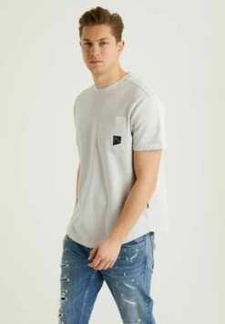 Petro - T-Shirt Basic - Light Grey -Algemene Winkel Voor Herenmode f742151b761140afb56318a8482be23f